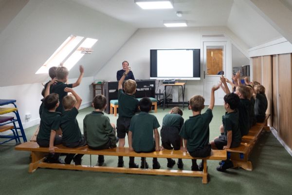 Year 2 choir rehearsing 